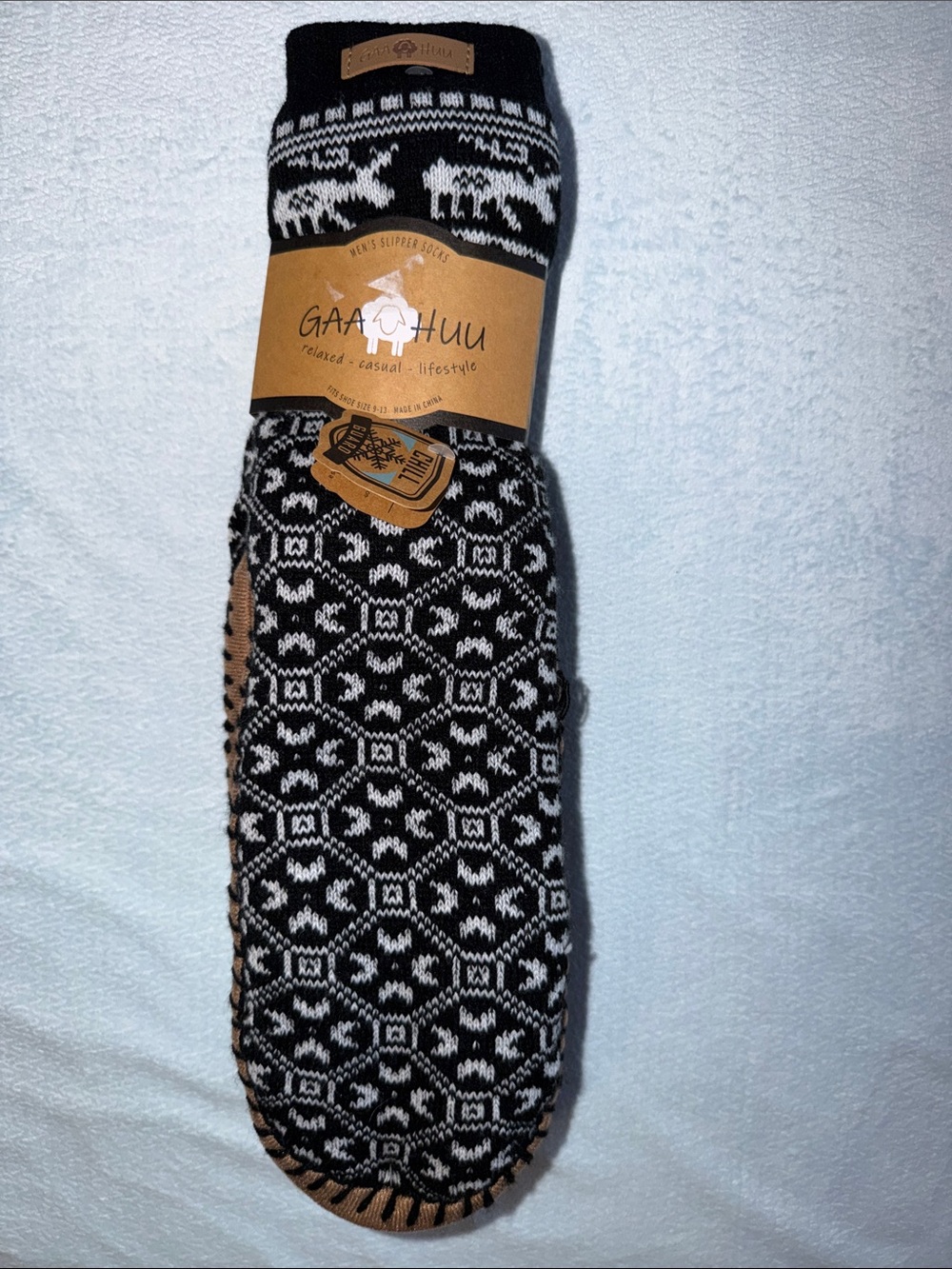 Black & White Nordic Pattern Men's Slipper Socks
